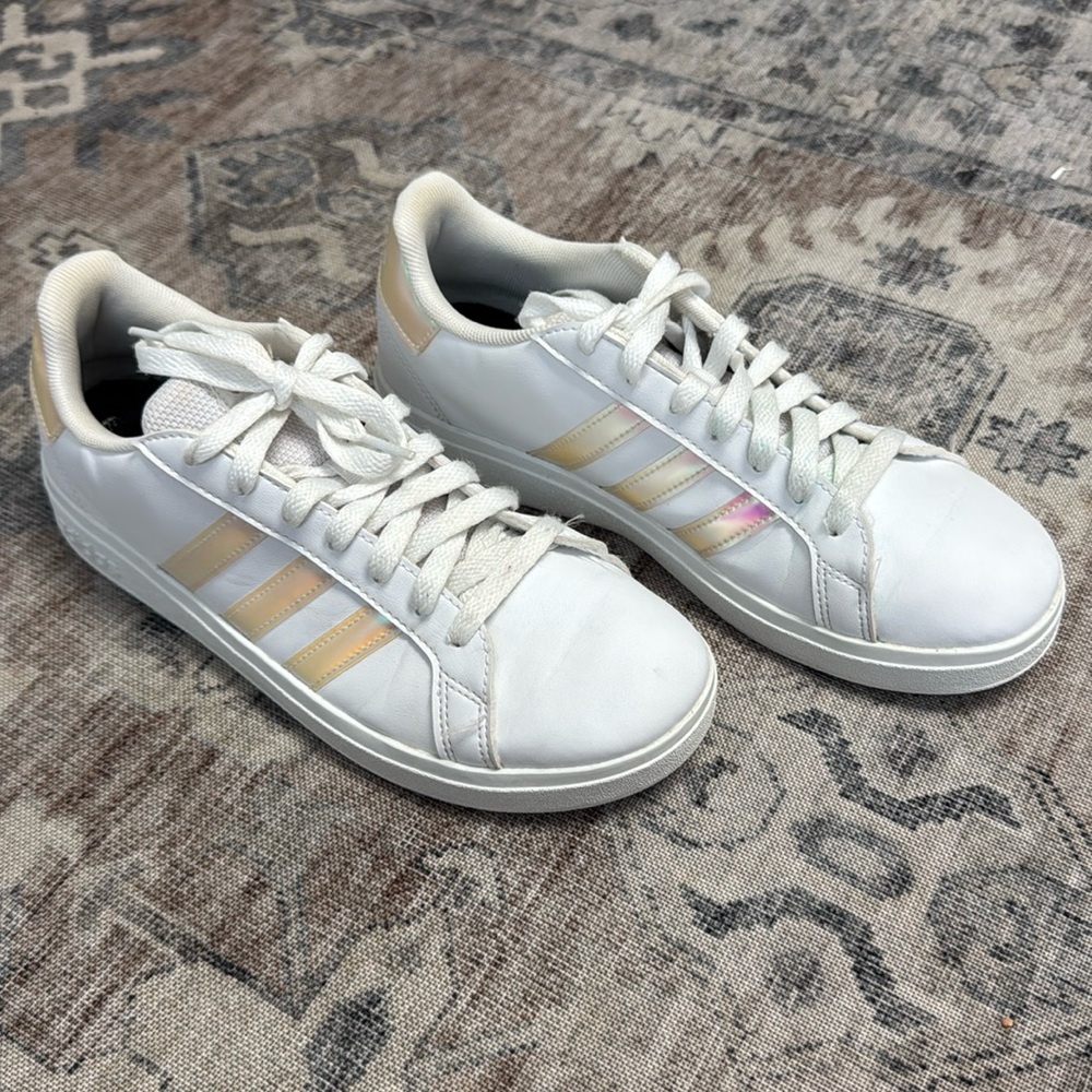 Adidas Grand Court White and Iridescent    Sneakers with Classic Design.